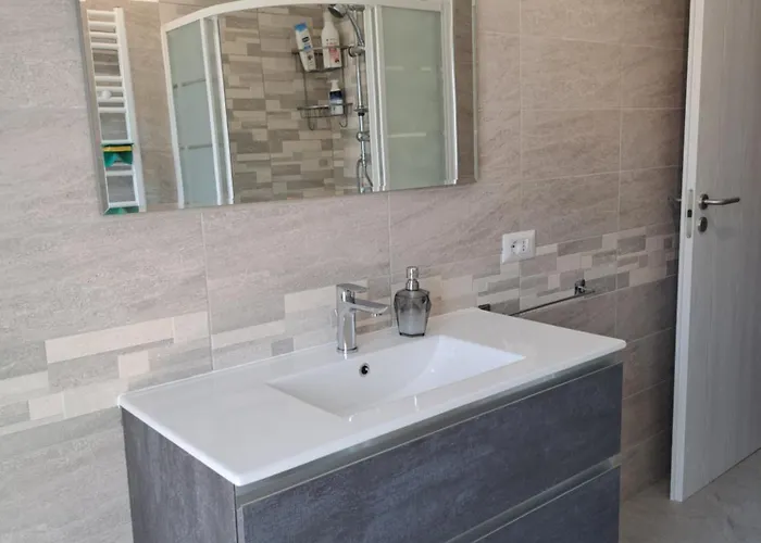 Le Tue Vacanze A Roma-il Comfort Della Tua Casa A - 2 Baths Hébergement de vacances